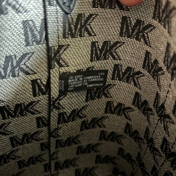 MICHAEL Michael Kors Black Hadleigh Small Double Handle Tote - Picture 6 of 6